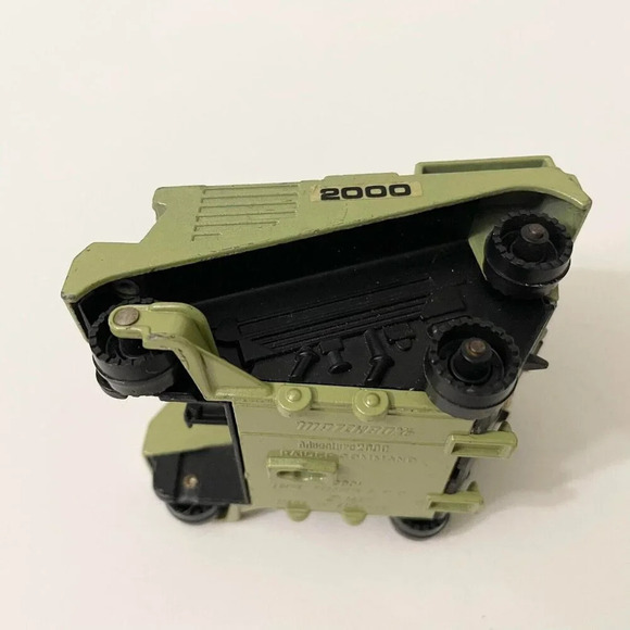 Vintage Matchbox 1977 Adventure  2000 Raider Command Tank Incomplete - Picture 7 of 15